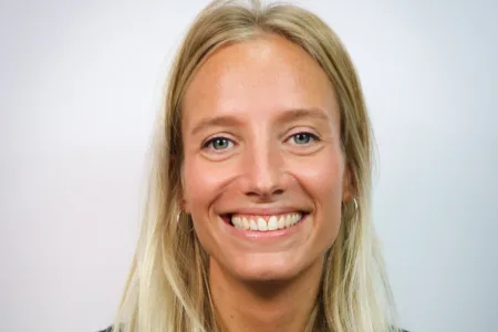 Foto lachende vrouw
